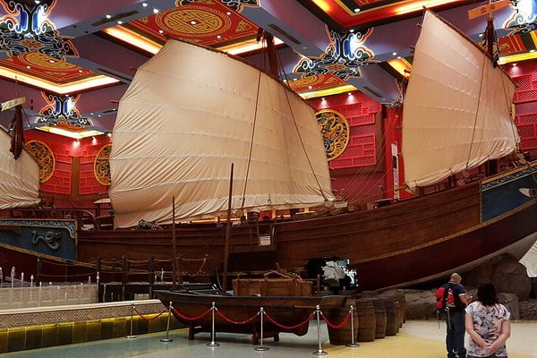 Junk replica, China Court, Ibn Battuta Mall, Dubai