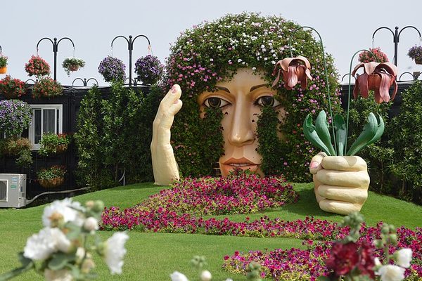 Miracle Garden 1