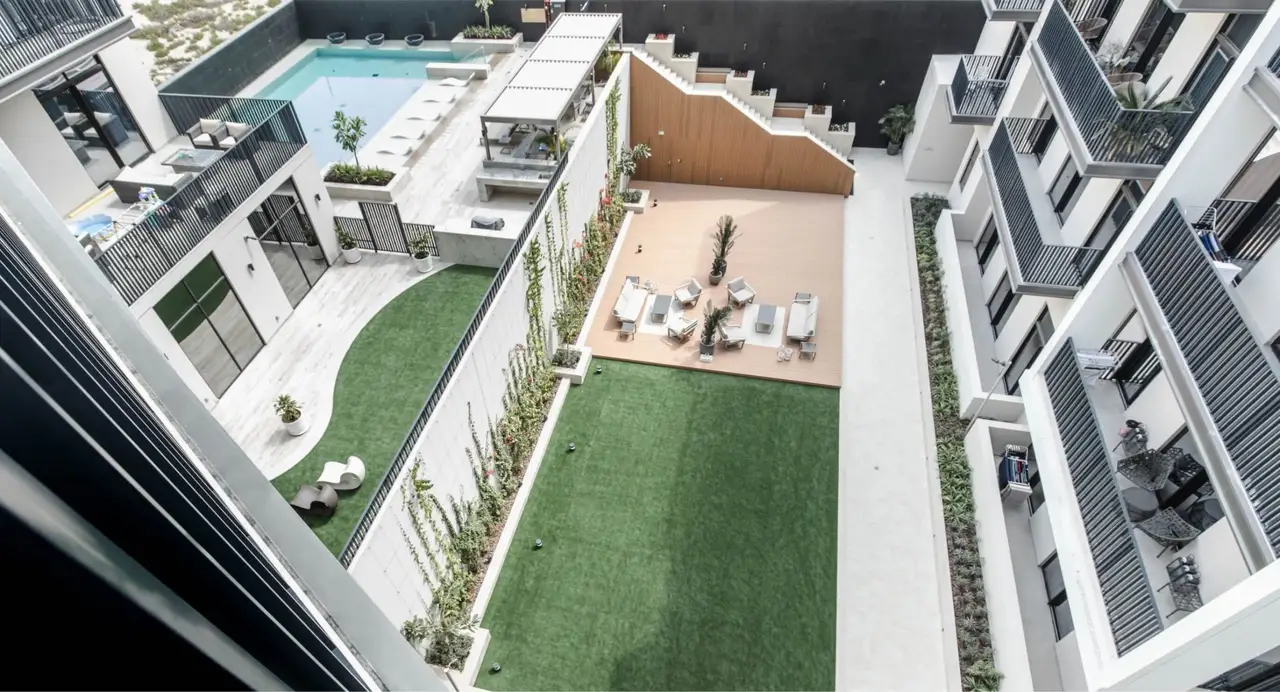 Explore Harrington House by Ellington Properties — 1